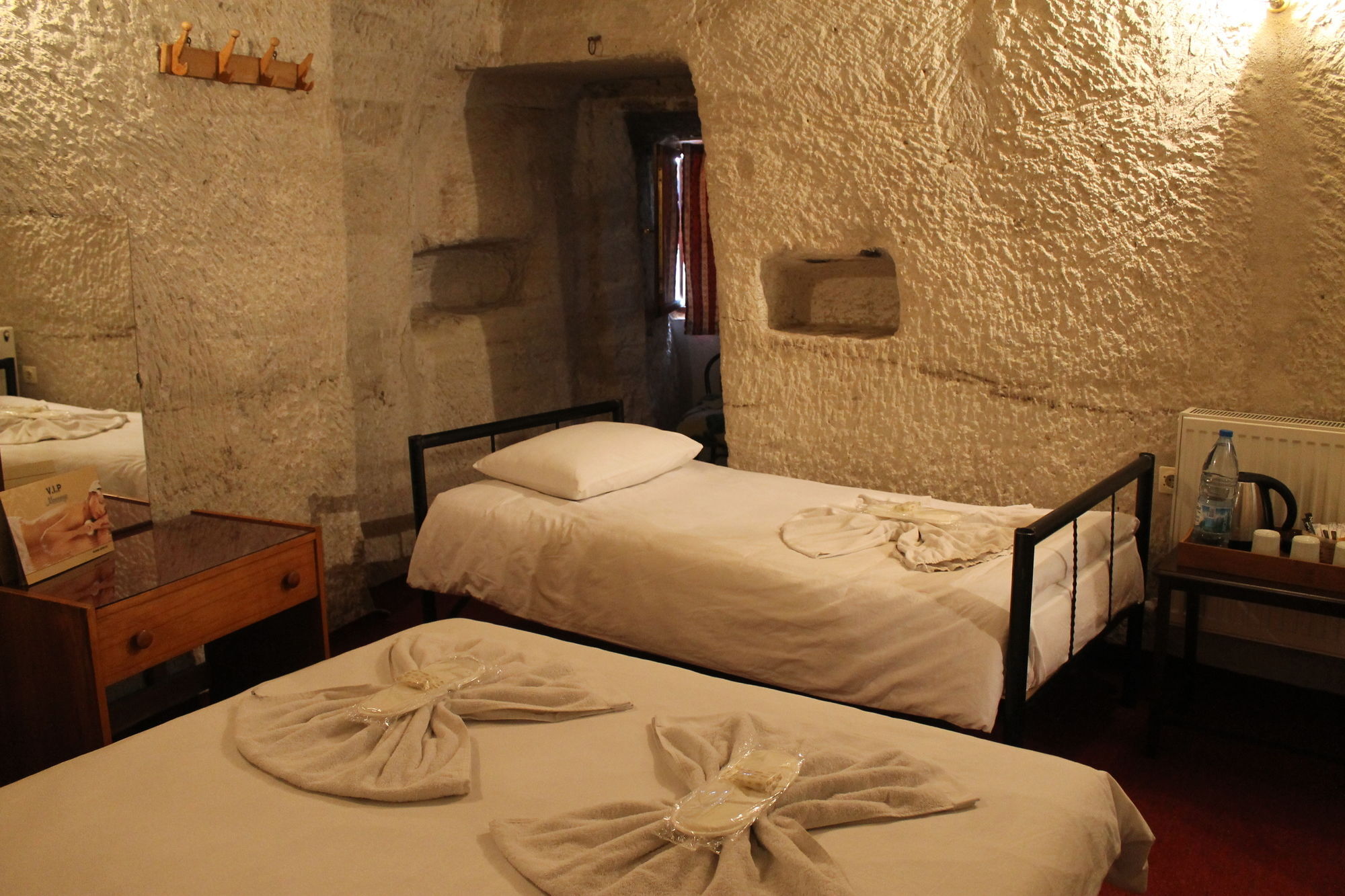 Yasin'S Place Backpackers Cave Hostel غوريمِيه المظهر الخارجي الصورة